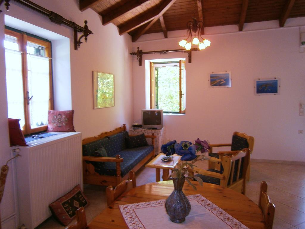 Villa Frias Asprogerakata ห้อง รูปภาพ